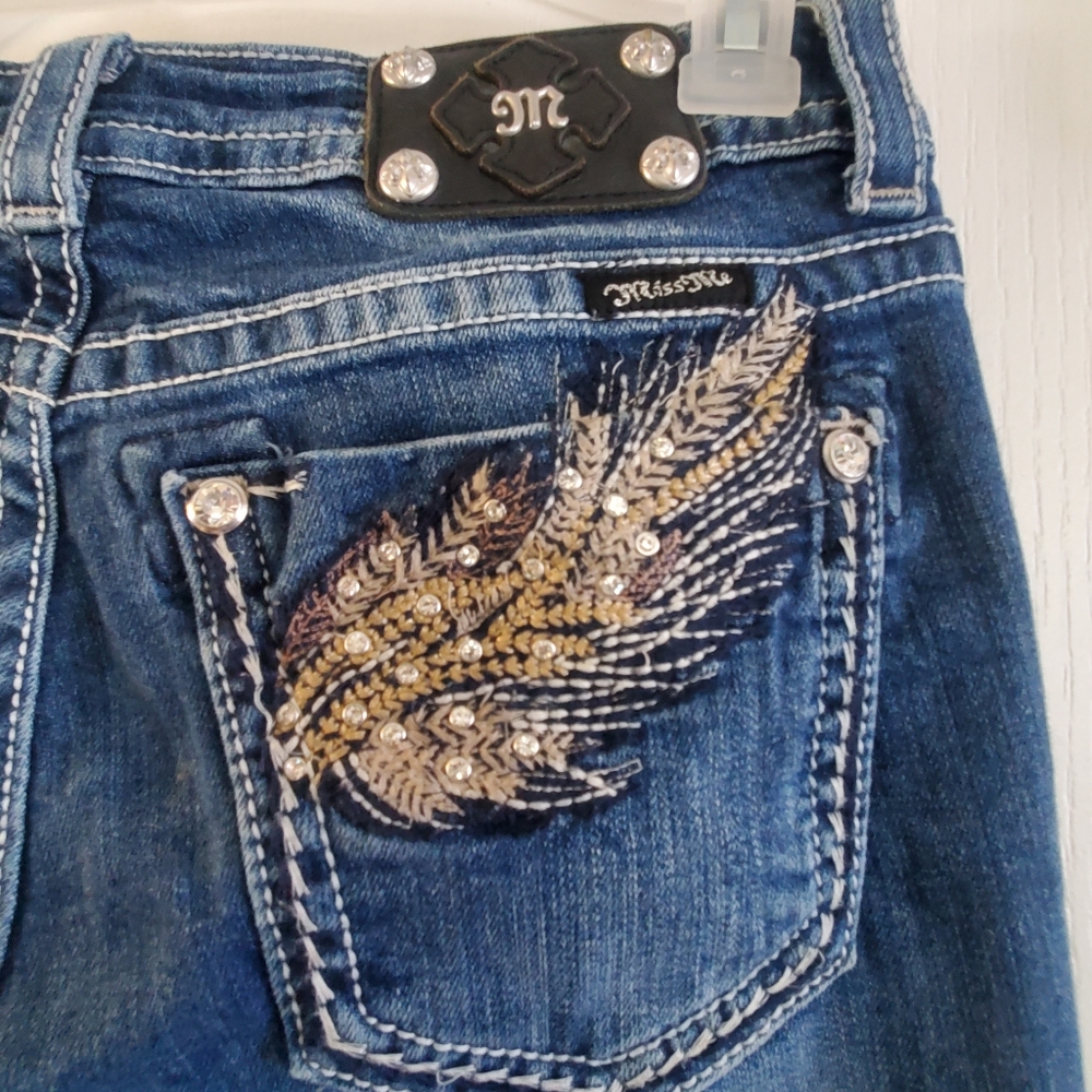 Miss Me Boot Cut Jeans Embroidered & Embellished Feather Pockets Sz 30 #JP547482